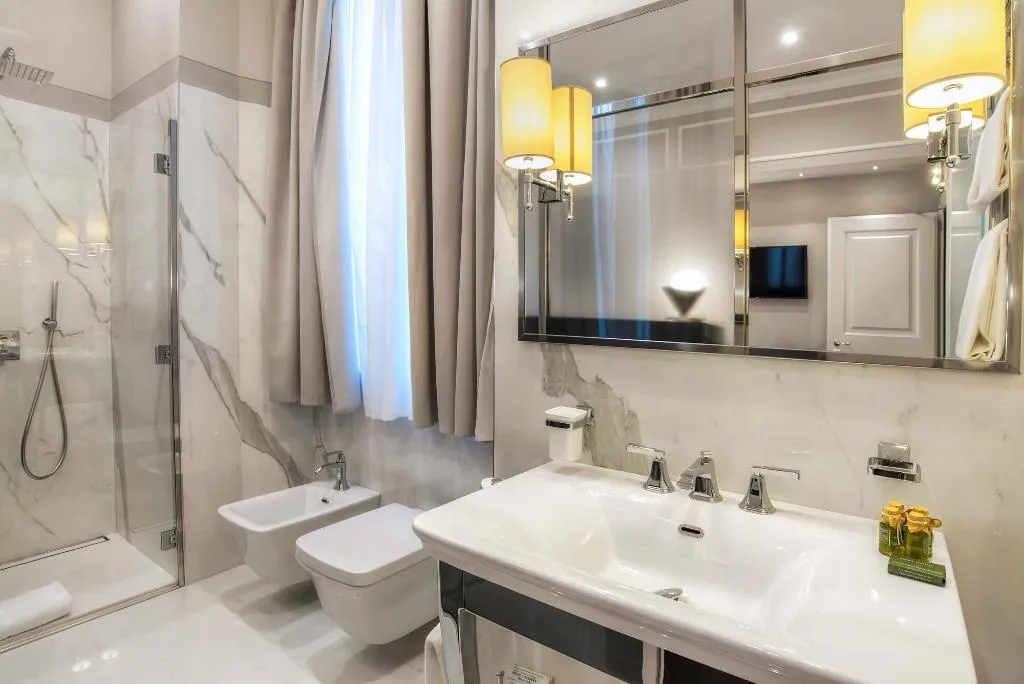 Room, Florence Luxury Suites, Florence
