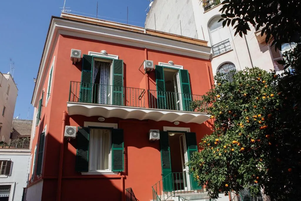 General view, Hotel Pisa, Naples
