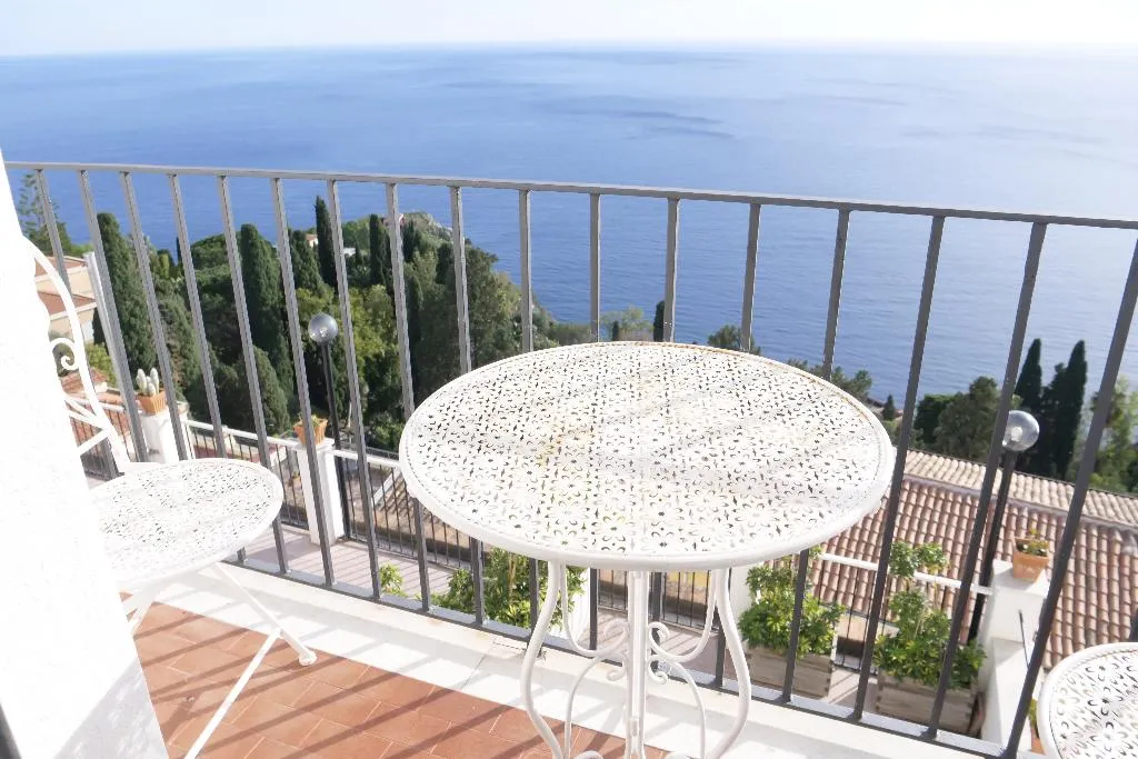 QUADRUPLE STANDARD Room, Hotel Elios, Taormina