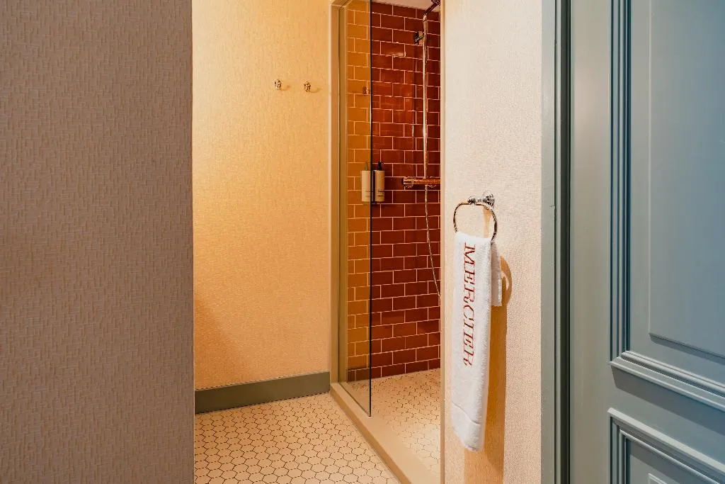 Double or Twin DELUXE Room, Hotel Mercier, Amsterdam