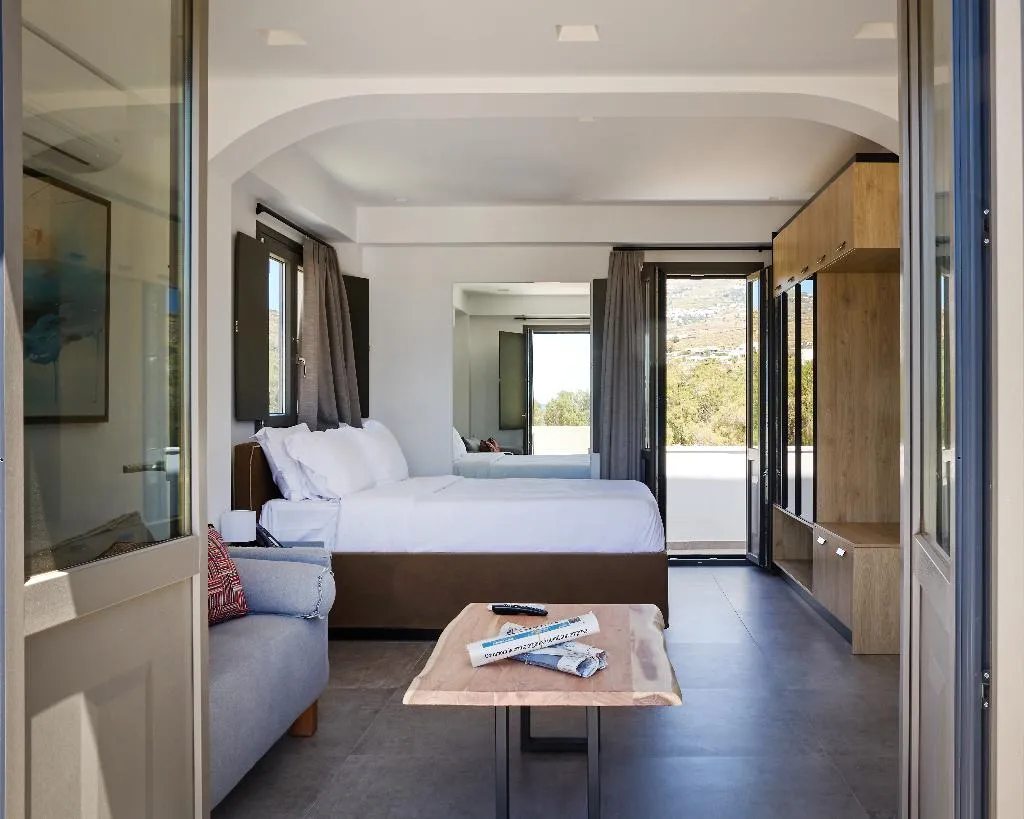 SUITE DELUXE Room, Emerald Tinos, Mykonos