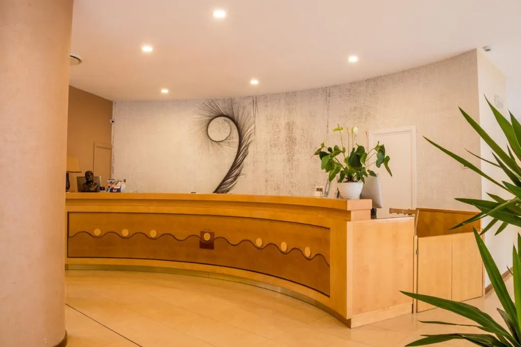 Lobby, Grand Hotel Moon Valley, Naples