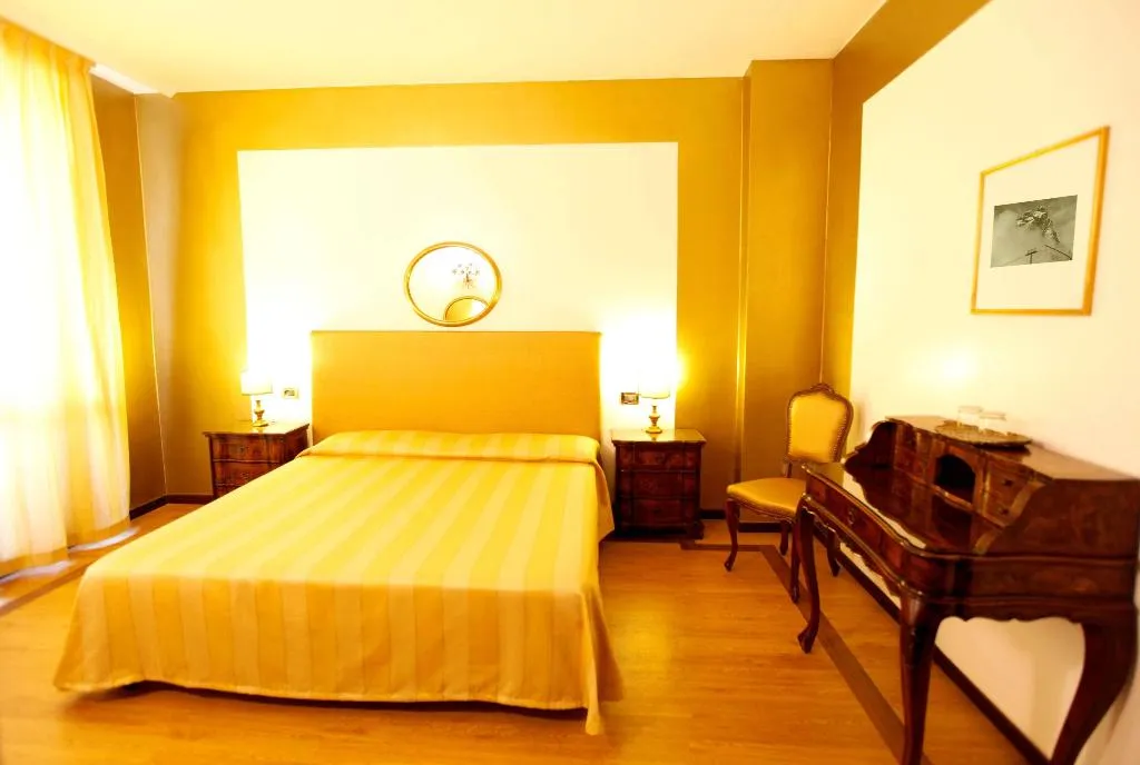 Room, Admiral Hotel, Milan
