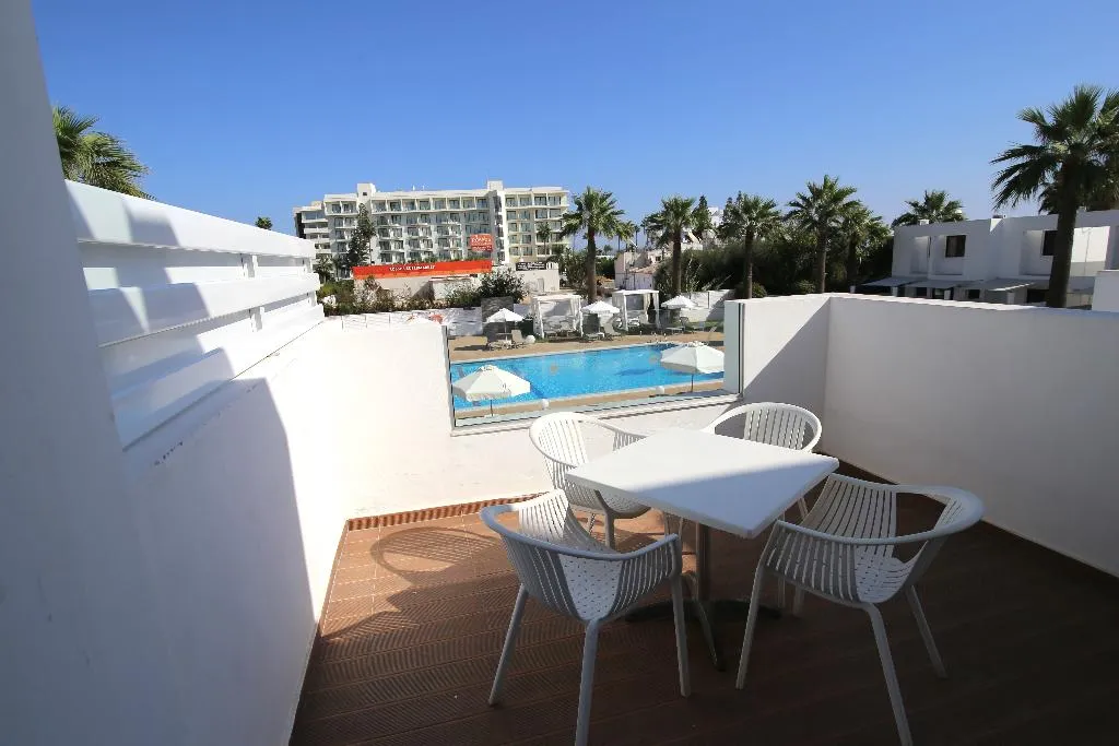 APARTMENT LUXURY Room, Lantiana Napa, Cyprus
