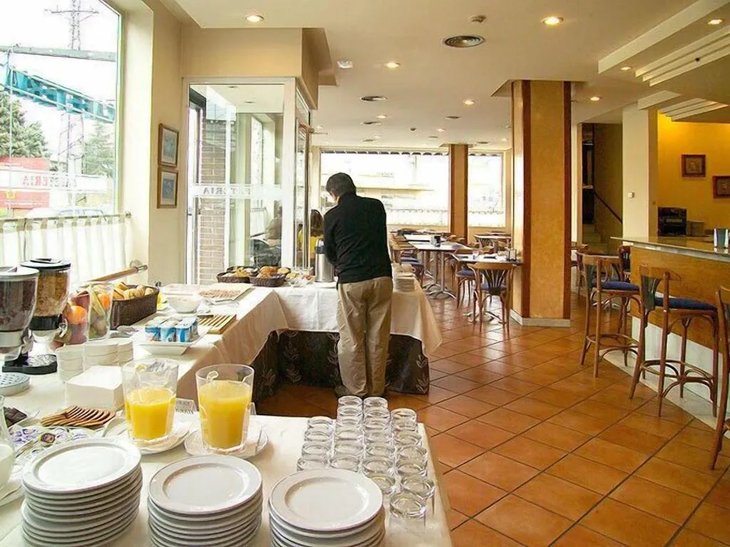 Restaurant, J. Balmes, Costa Brava