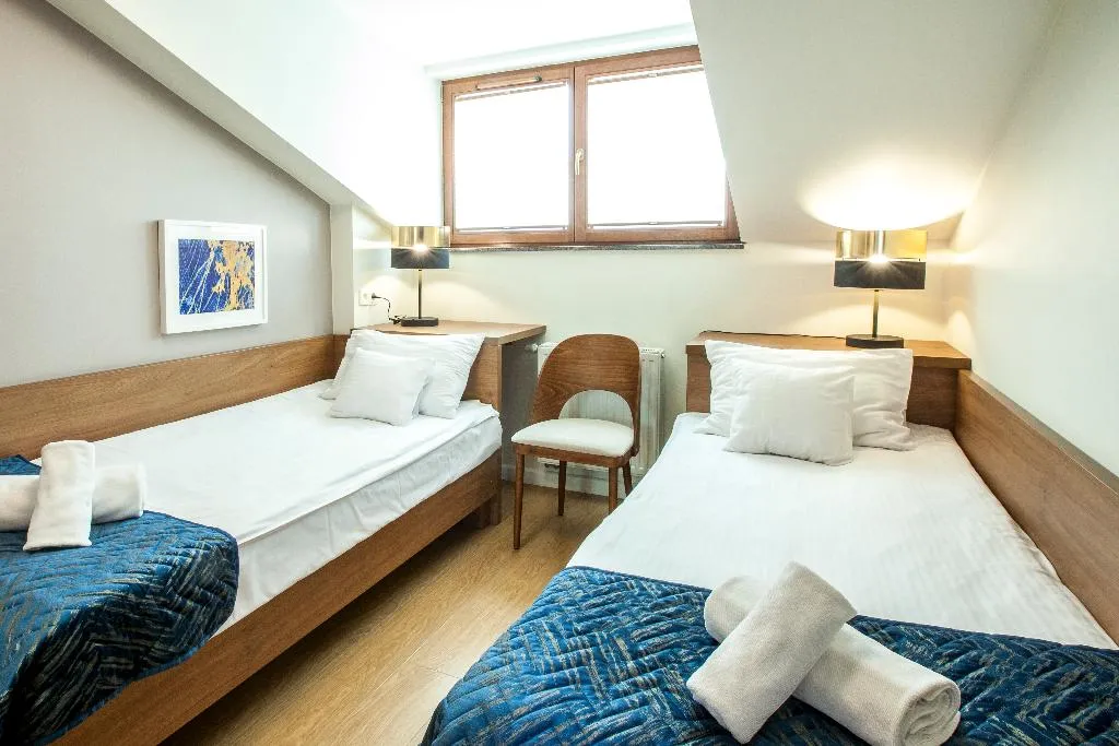 APARTMENT TWO BEDROOMS ONE BATHROOM Room, Portal House Apartments, Krakow