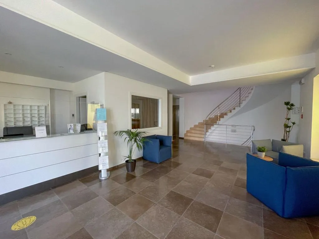 Lobby, Sikania, Palermo