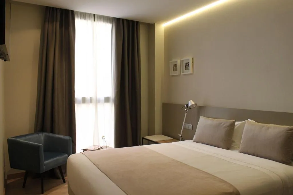 Room, Hotel Well And Come, Barcelona