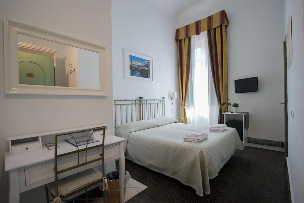 General view, Hotel Posta, Catania