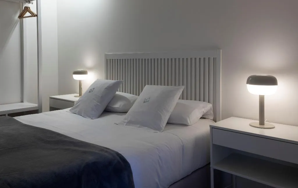 APARTMENT DUPLEX Room, Dau Studios, Valencia