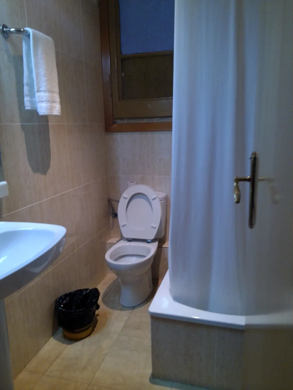 DOUBLE STANDARD Room, Hostal Balmes Centro, Barcelona