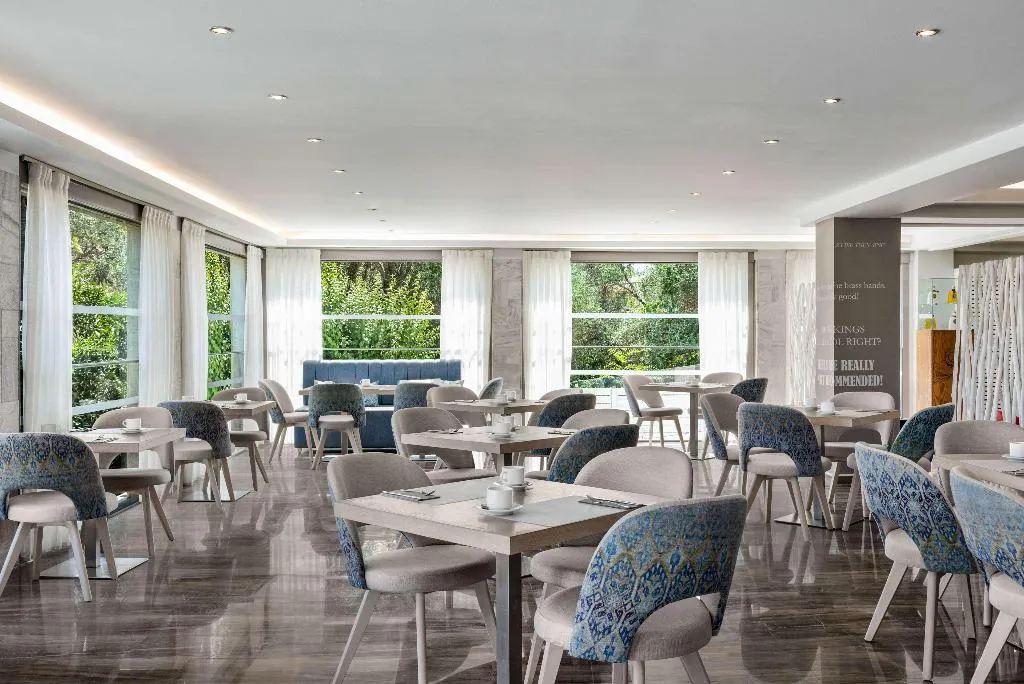 Restaurant, TRYP by Wyndham Corfu Dassia, Corfu