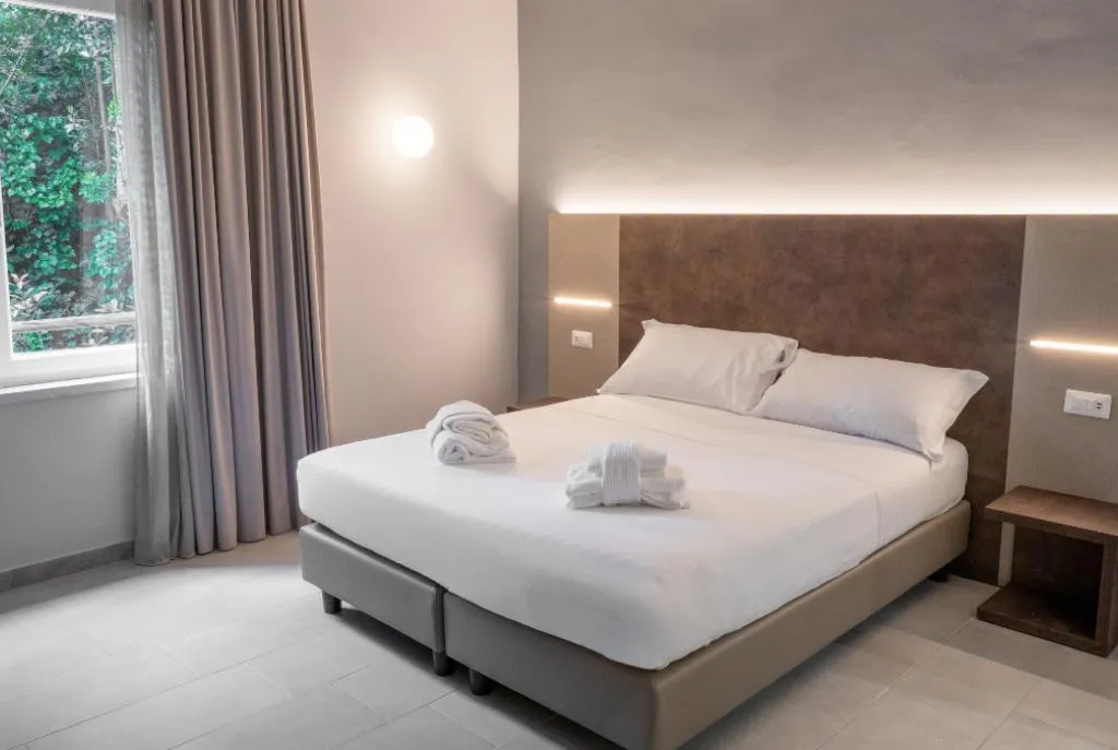 Double or Twin STANDARD Room, Tiber Suite, Rome