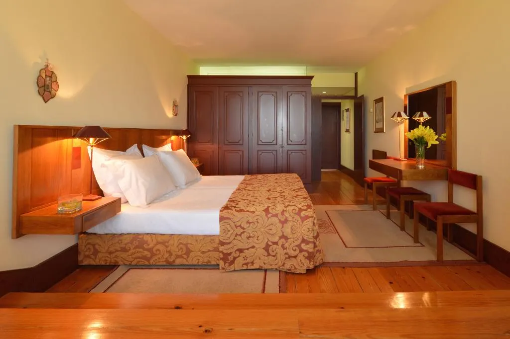 Double or Twin STANDARD Room, Pousada Mosteiro de Guimaraes - Monument Hotel, Porto