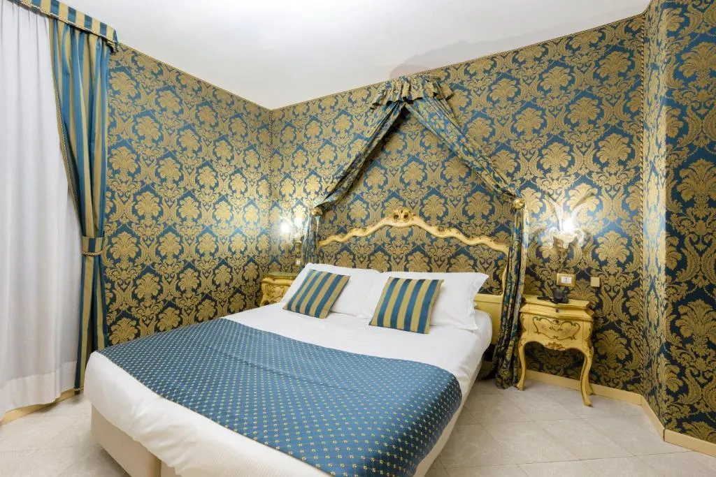 DOUBLE SUPERIOR Room, San Giorgio, Venice