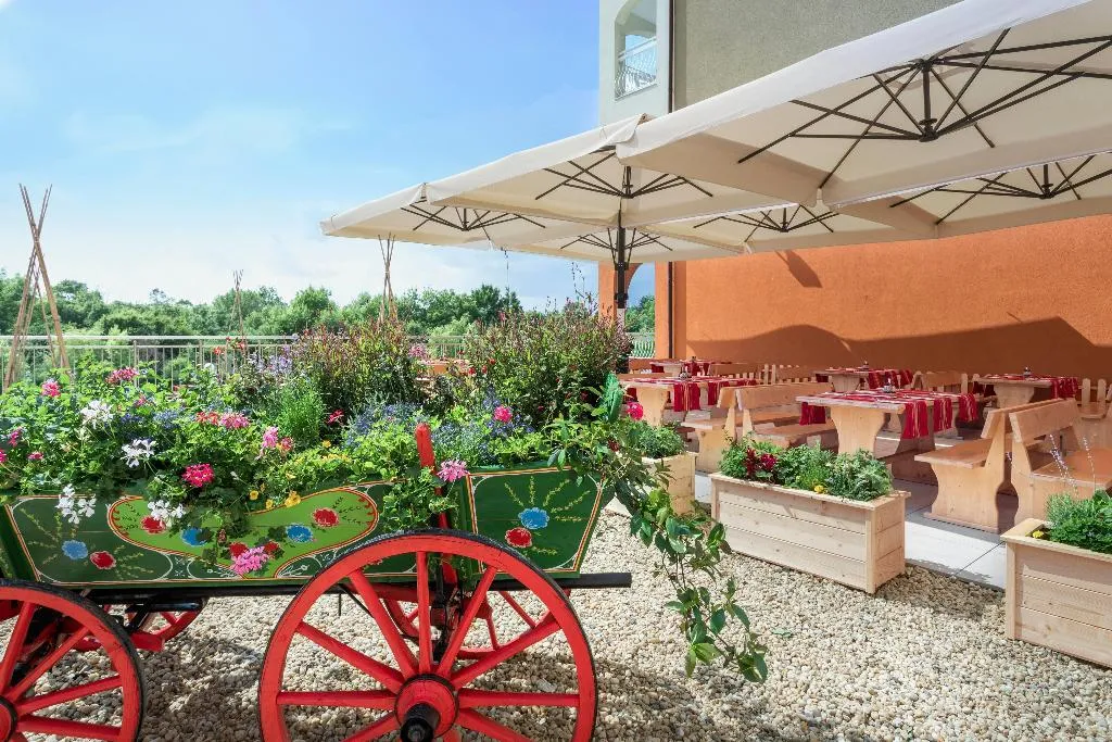 Restaurant, Sol Luna Bay Resort - All Inclusive, Bourgas