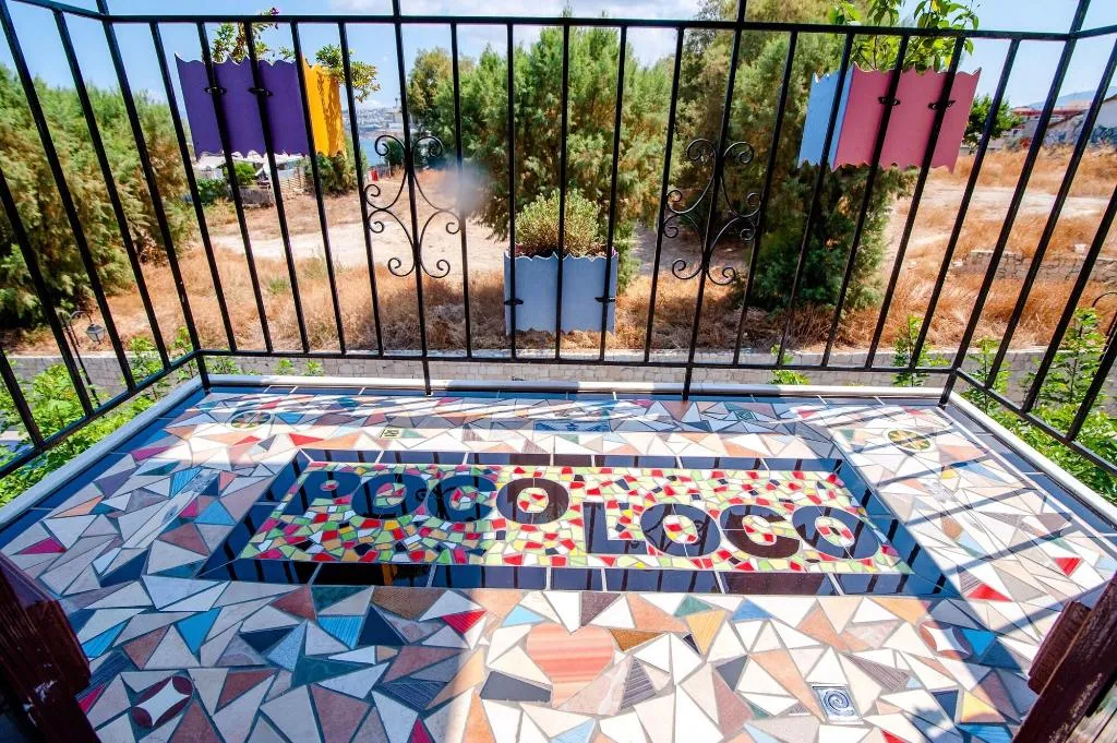 Room, Poco Loco Bed & Breakfast, Crete