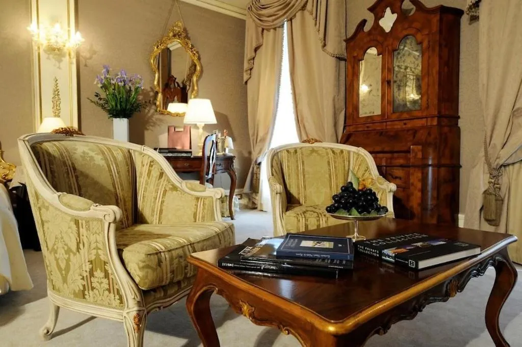 JUNIOR SUITE STANDARD Room, Ca' Sagredo Hotel, Venice