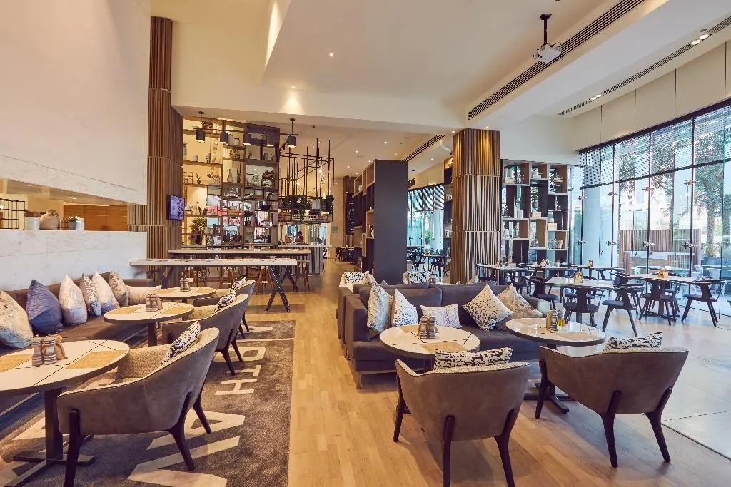 Restaurant, Media One, Dubai
