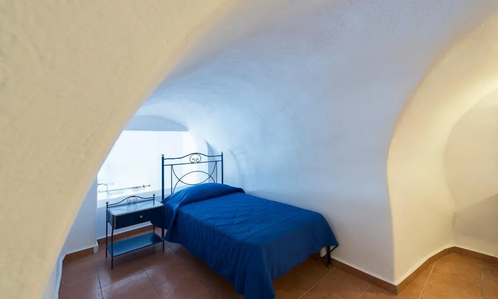 Room, Kastro Suites, Santorini