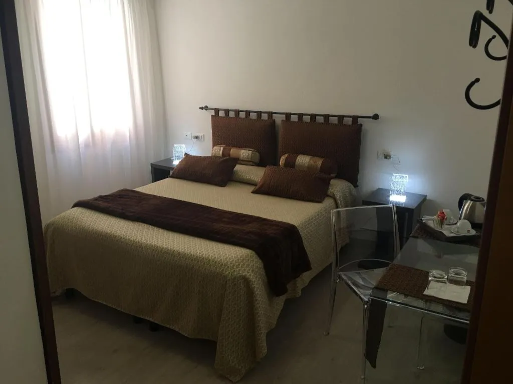 Room, Albergo Marin, Venice