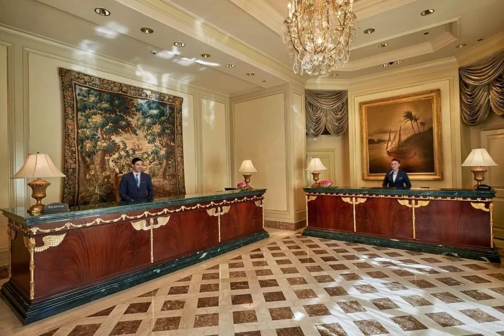Lobby, Four Seasons Hotel Cairo at The First Residence, Cairo