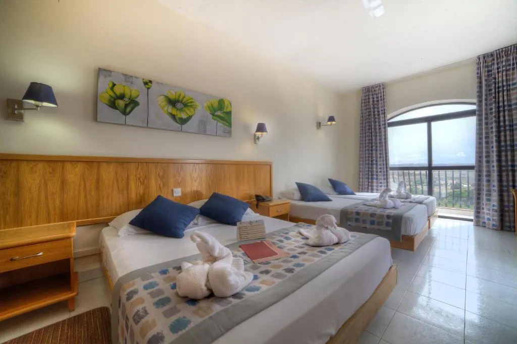 TRIPLE SUPERIOR Room, Bella Vista, Malta
