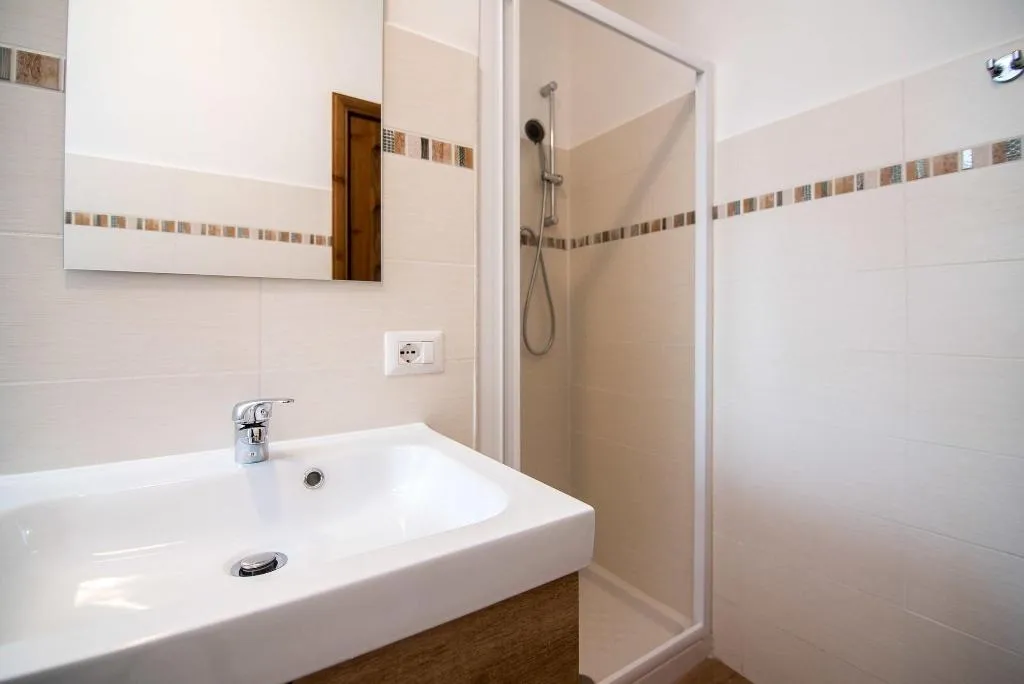 Room, Villa Degli Oleandri, Rome