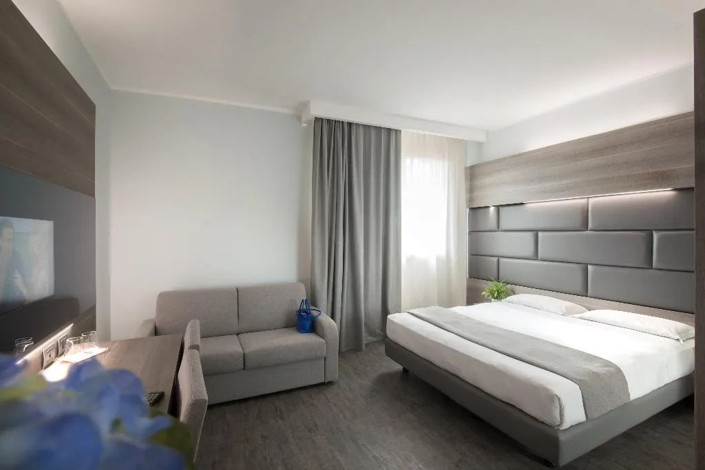 General view, Just Hotel Saronno, Milan