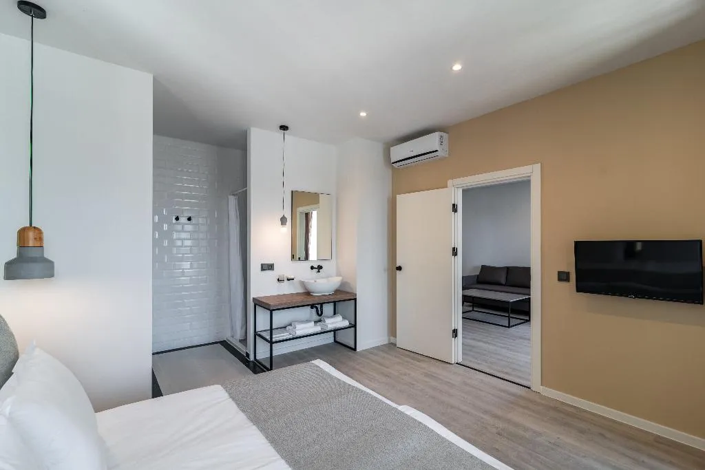 APARTMENT TWO BEDROOMS Room, Primorski Hotel, Varna