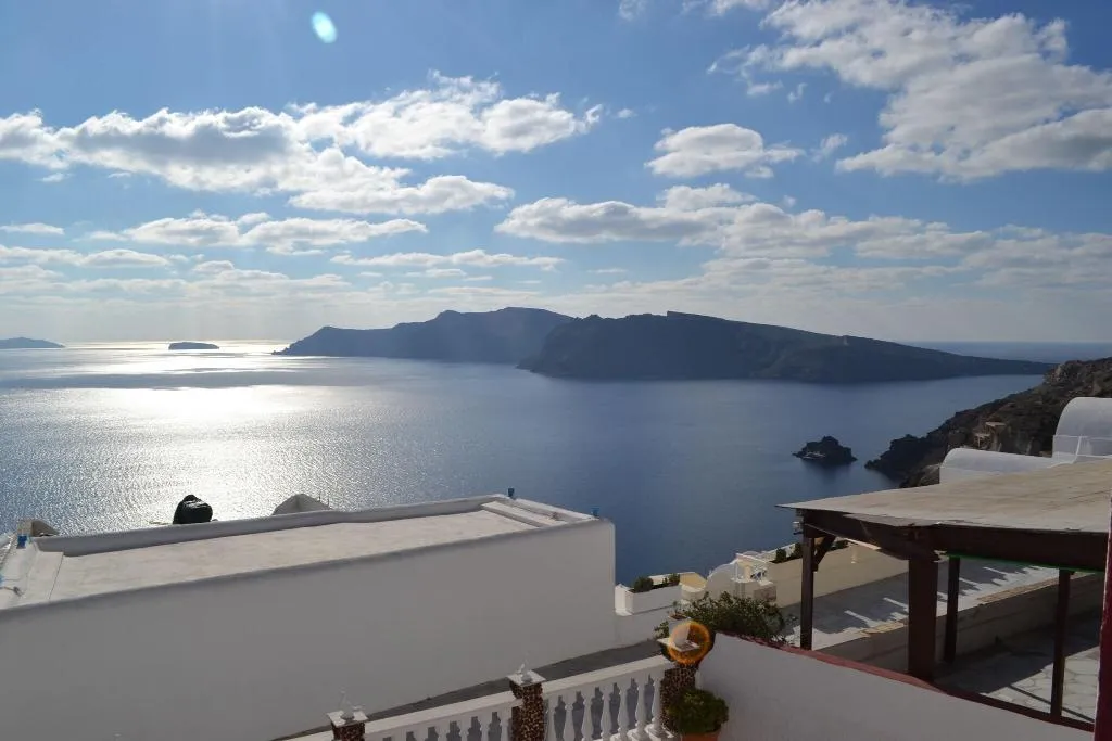 General view, Maryloujohn Villas, Santorini