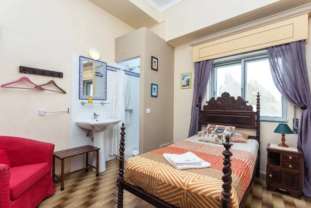 Room, Pension Bicuar, Algarve