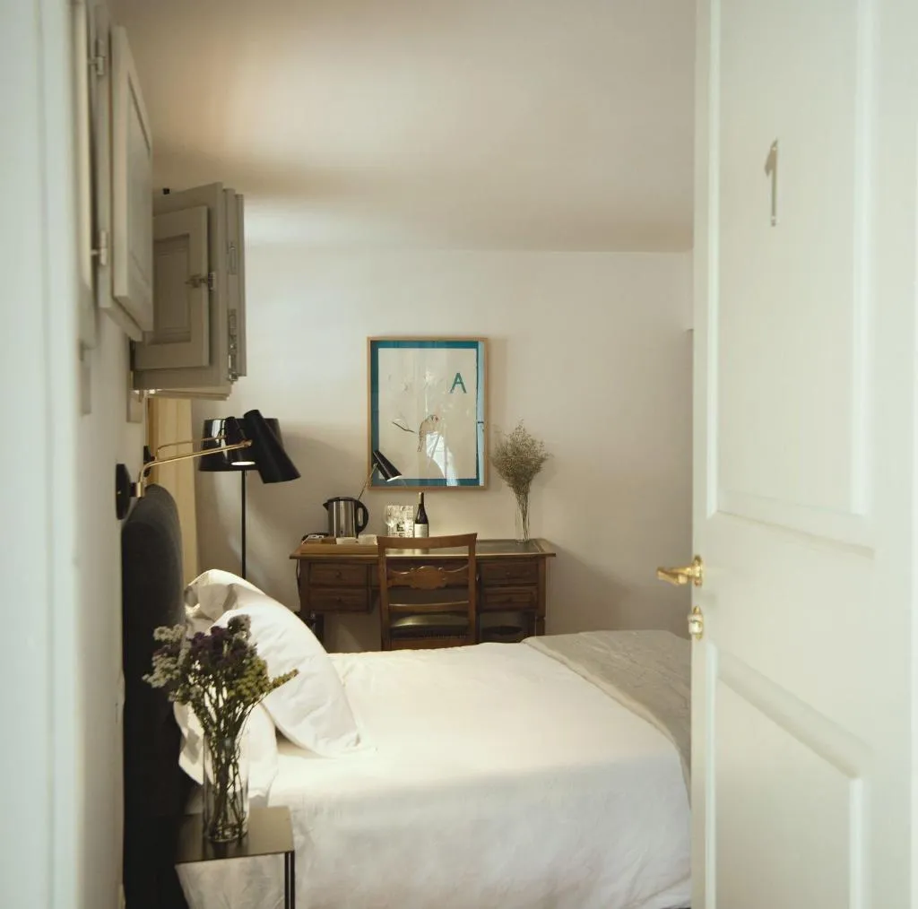 Room, Canavall, Majorca