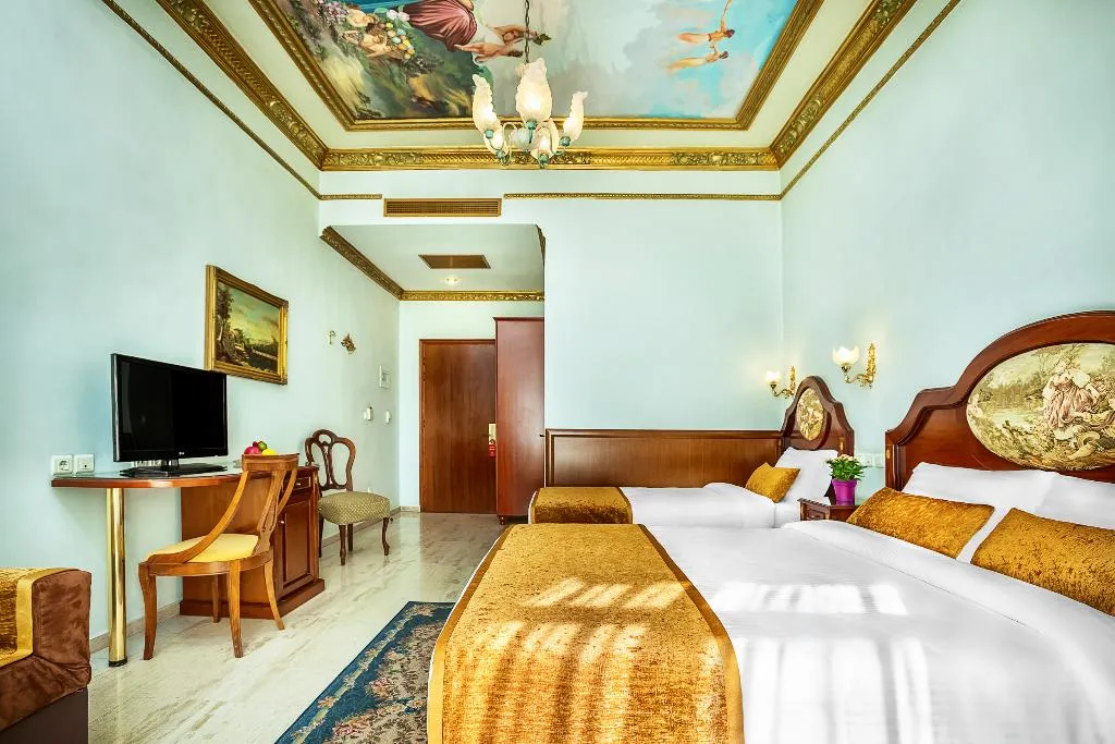 TRIPLE COMFORT Room, Imperial Palace | Classical Hotel Thessaloniki, Halkidiki