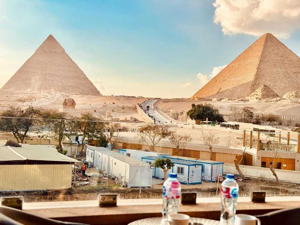TWIN DELUXE WITH BALCONY Room, Giza Pyramids View Inn, Cairo
