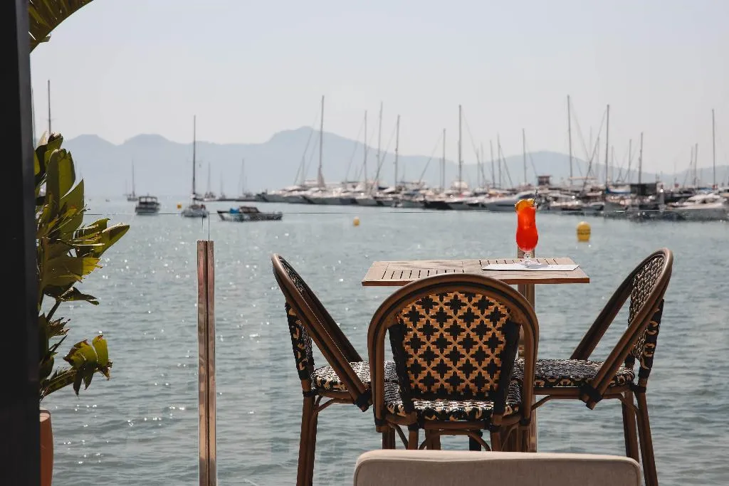 Terrace, Hoposa Daina, Majorca