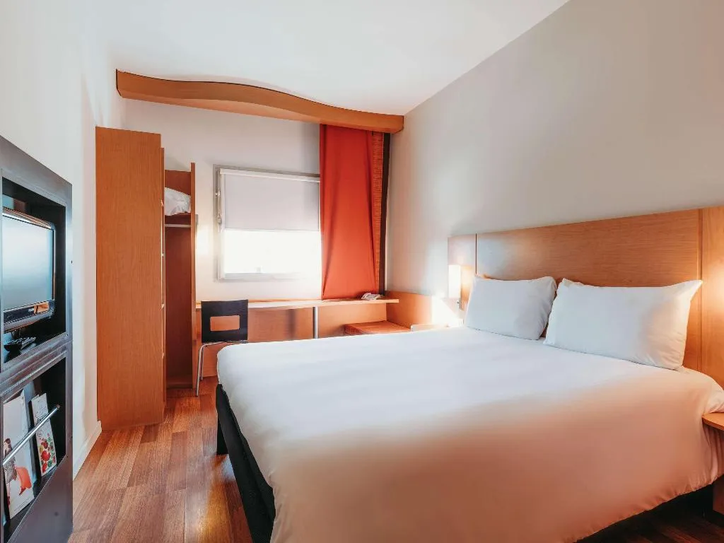 DOUBLE WITH DOUBLE BED Room, ibis Tanger City Center, Tangier