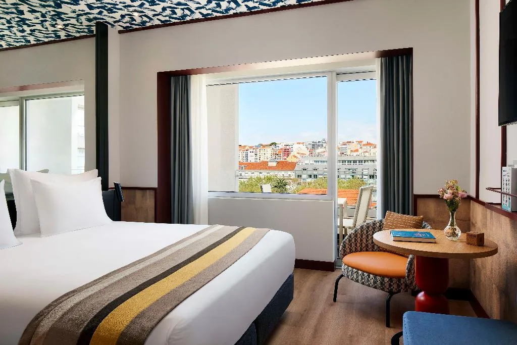 DOUBLE DELUXE Room, Avani Avenida Liberdade, Lisbon