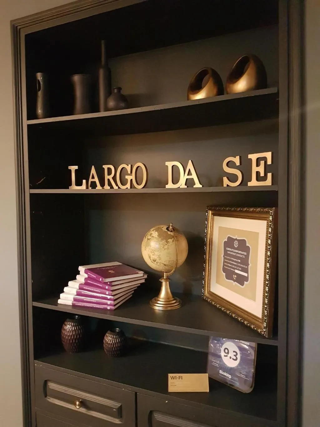 Lobby, Largo da Sé, Lisbon