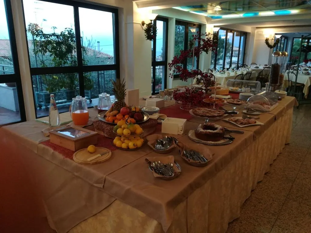 Restaurant, Albergo Lachea, Catania