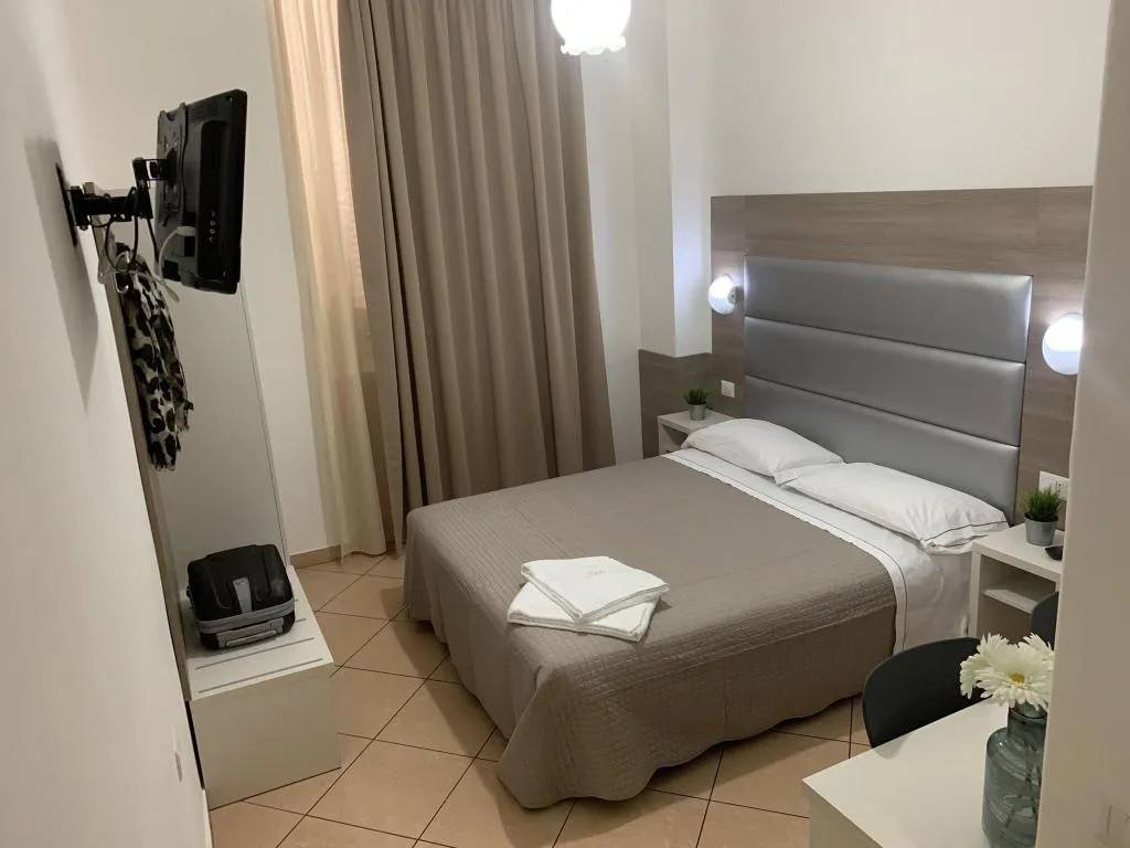 General view, Hotel Siro, Milan