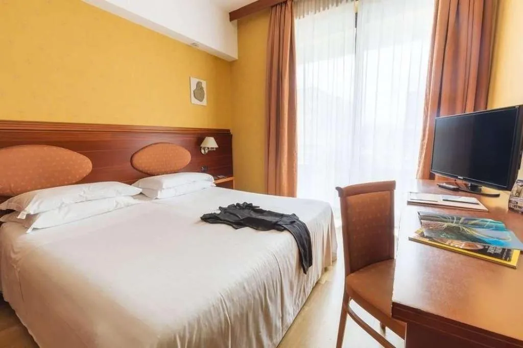 Room, Hotel Nettuno, Catania, Catania
