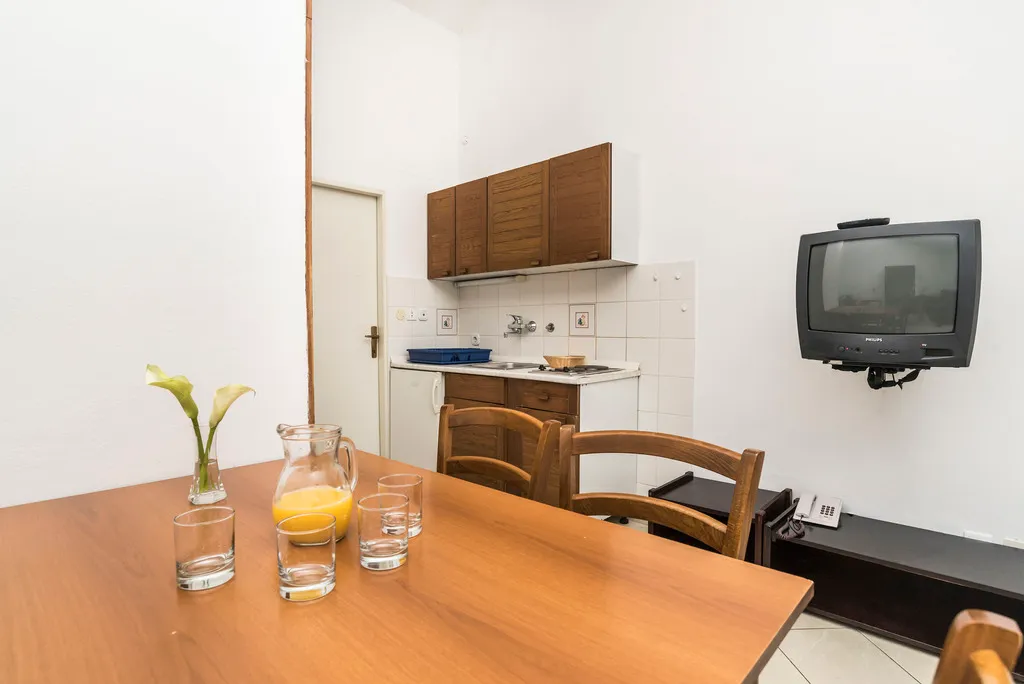 BUNGALOW CAPACITY 4 Room, Apartments Kanegra Plava Laguna, Istria