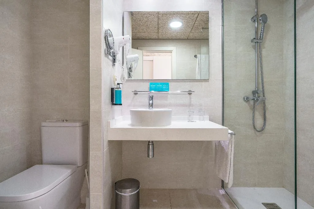 DOUBLE SINGLE USE WITH BALCONY Room, Alua Gran Camp de Mar Hotel, Majorca