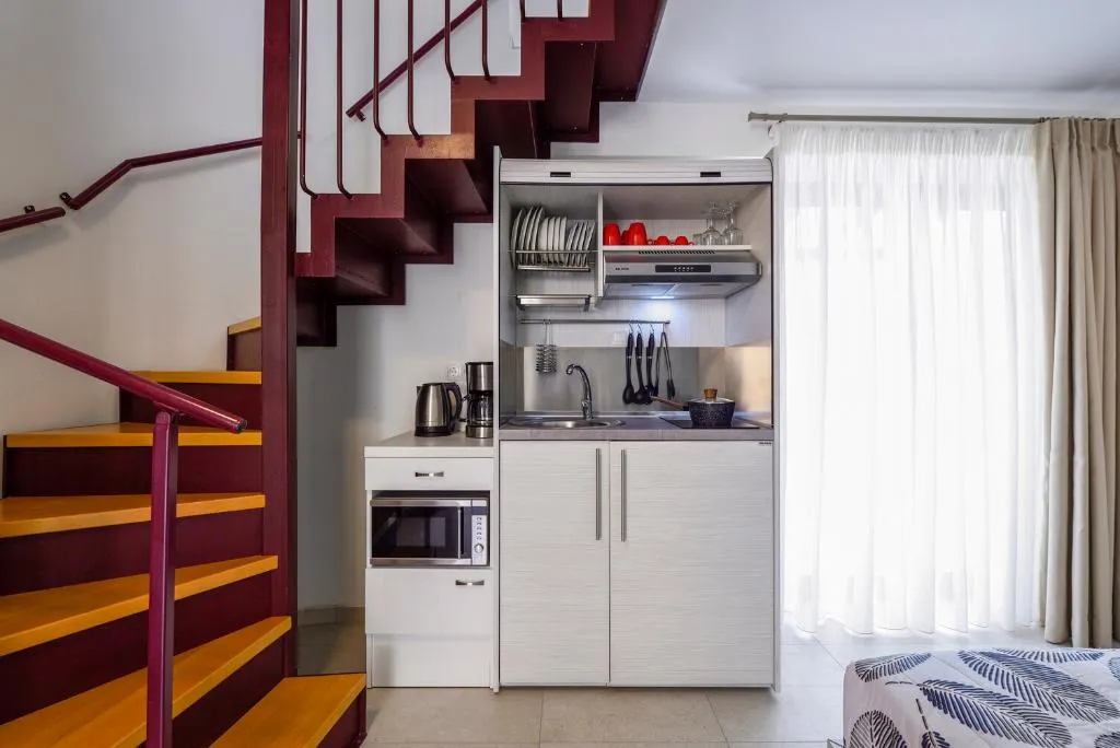 FAMILY ROOM SEA VIEW Room, Elpiniki Luxury Rooms, Thessaloniki