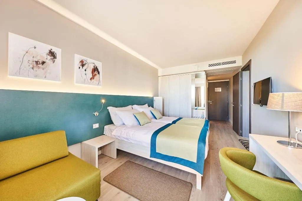Room CONNECTING ROOM Room, Hotel Sipar Plava Laguna, Istria