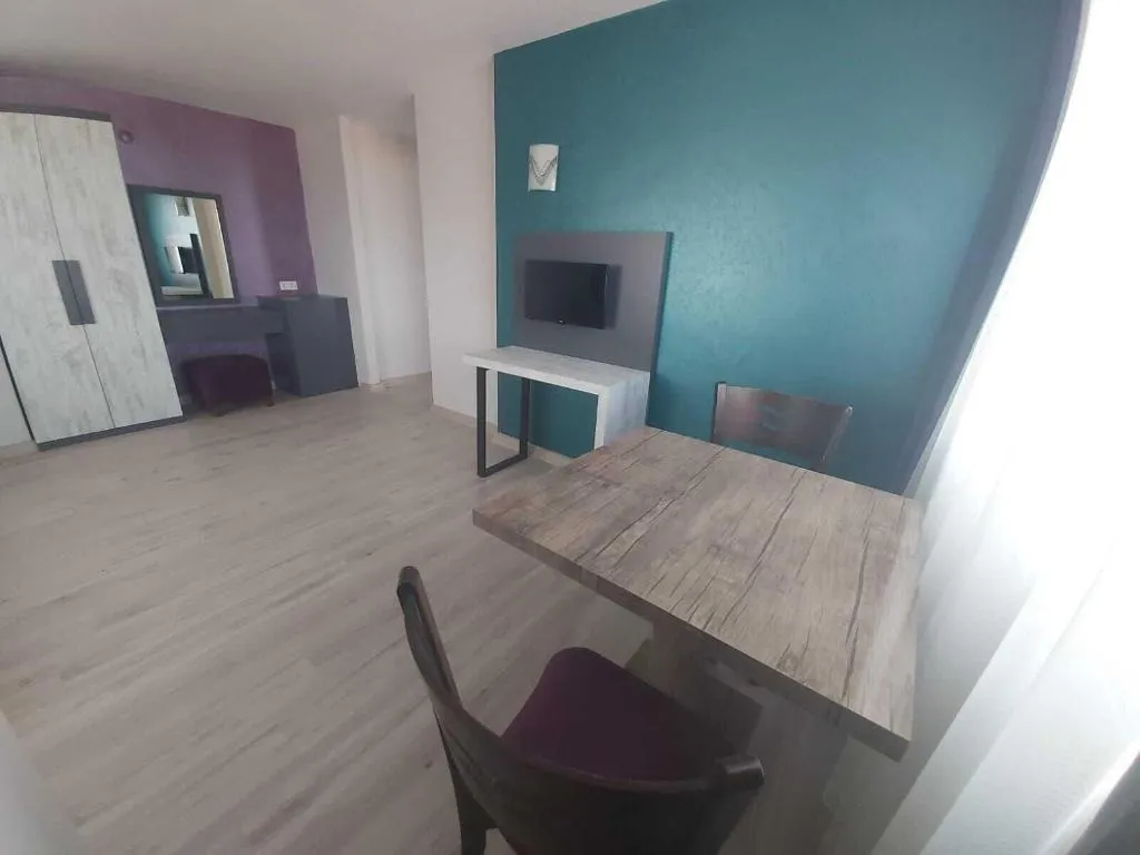 Room, Baris Apart, Izmir
