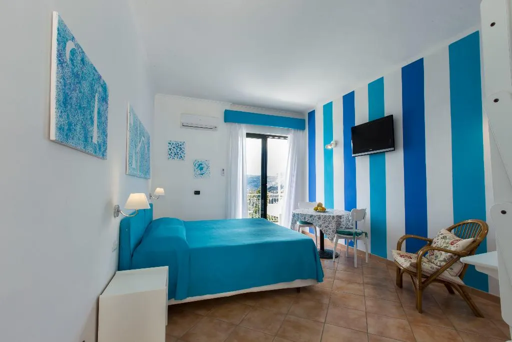STUDIO SEA VIEW WITH BALCONY Room, Residence Le Terrazze Sorrento, Naples