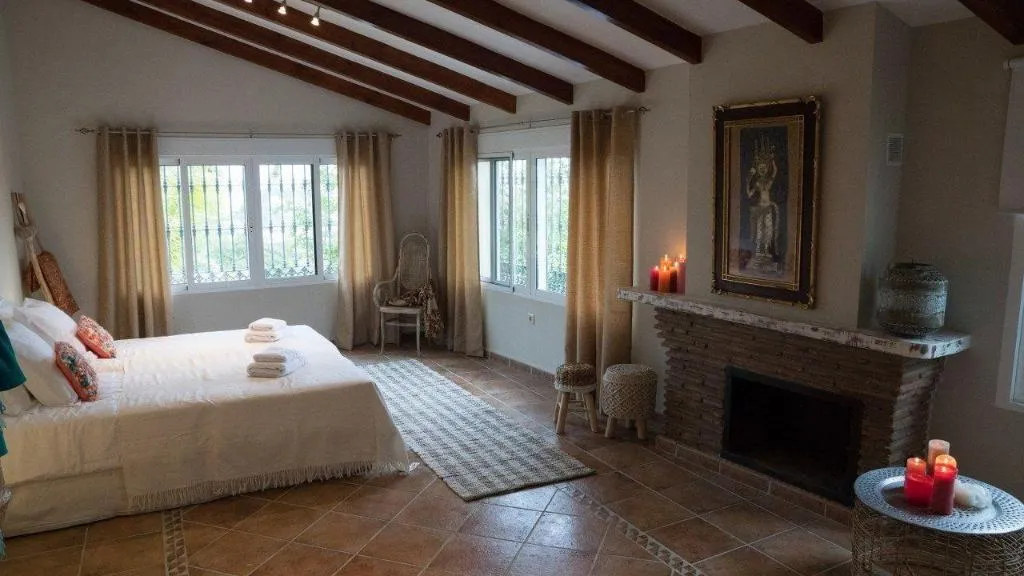 Room, Finca La Vida Loca, Costa Del Sol