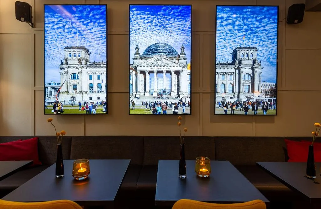 Bar, Leonardo Royal Hotel Berlin Alexanderplatz, Berlin